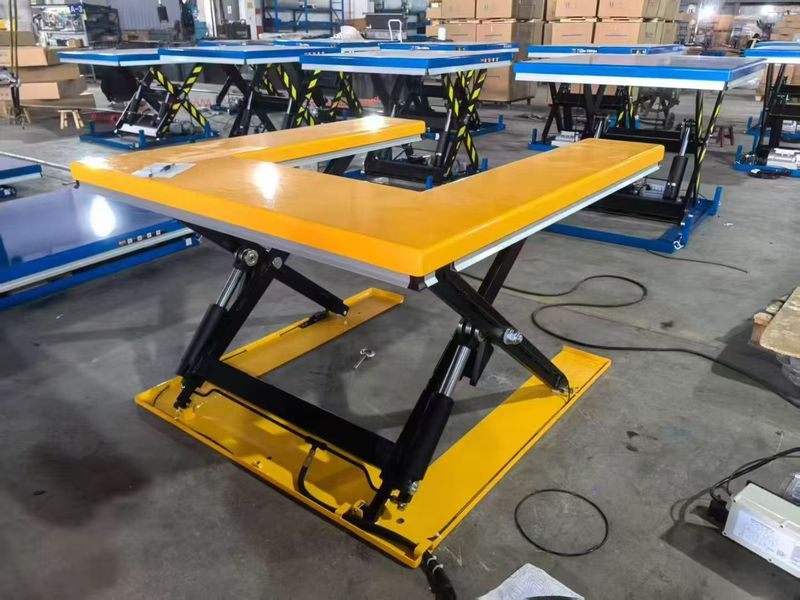 甘肃U型电动液压升降平台